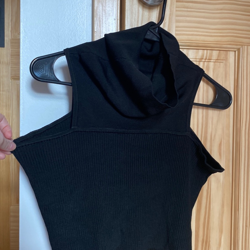 Black Cow neck tank top/ muscle tee
